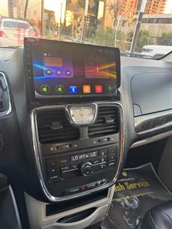 Chrysler Town and Country
